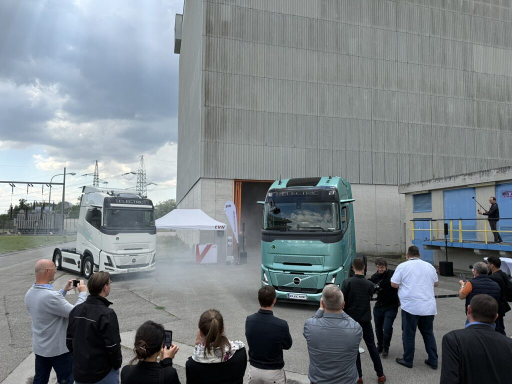 Volvo FH Aero Electric Long Range